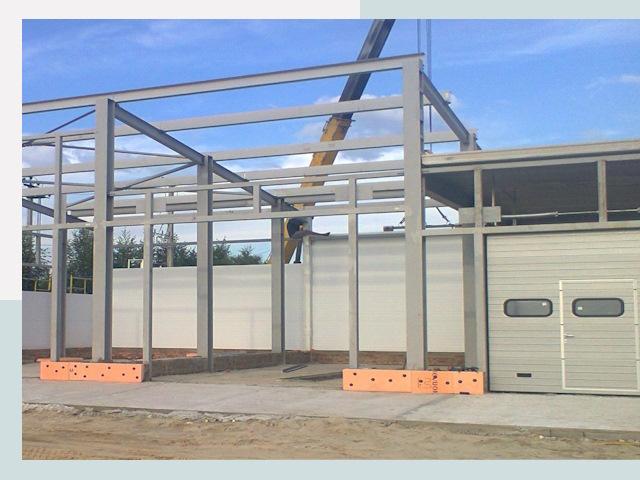 Строительство автосервисов от СтальСтрой-Сно по цене 619 руб.